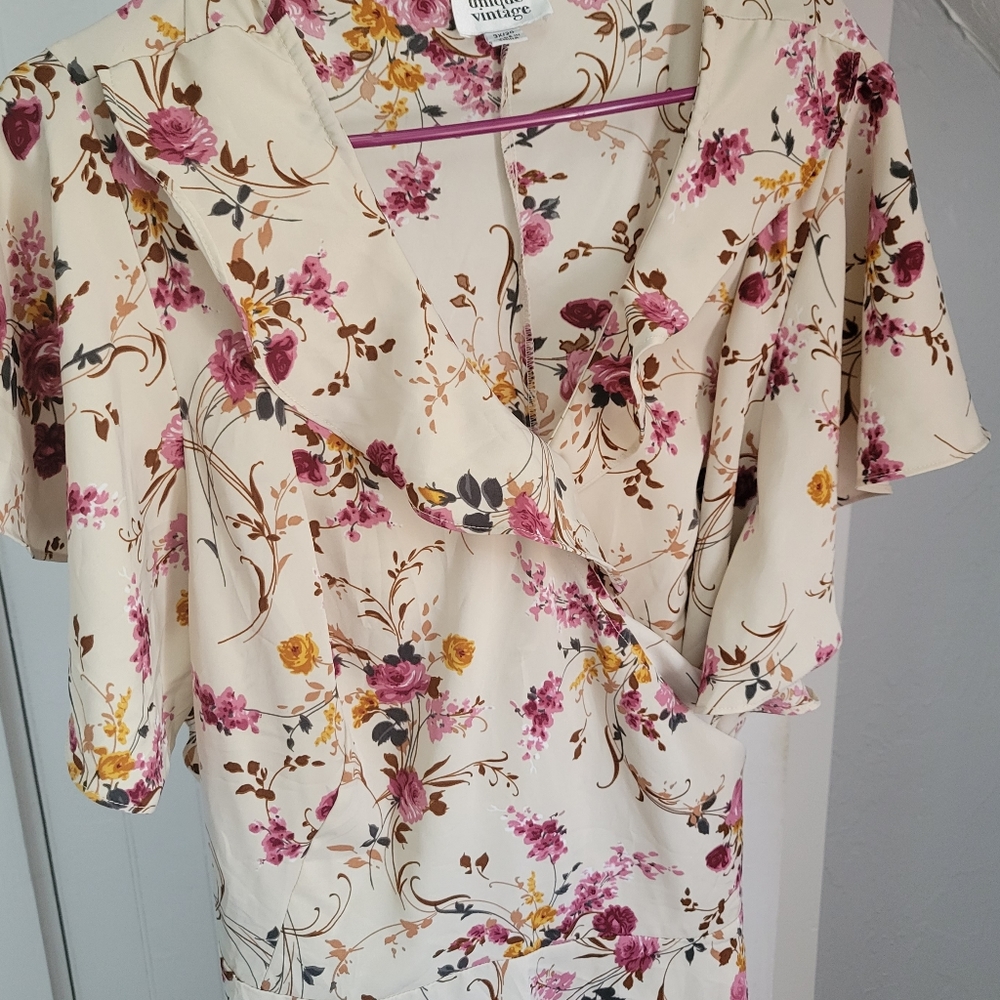 Unique Vintage Beautiful Floral Wrap Dress